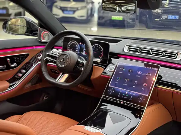 Mercedes-Benz S-Class 2023