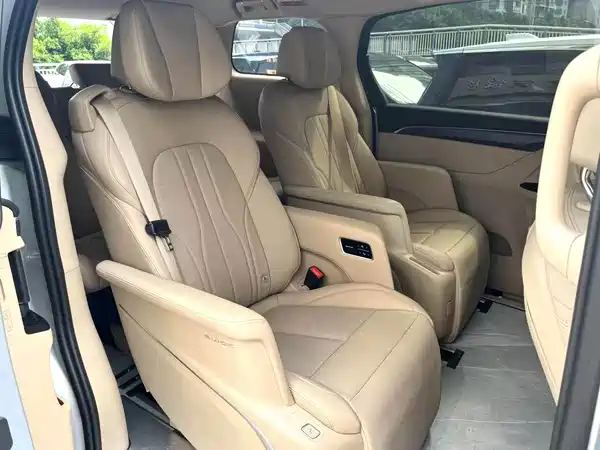 Buick GL8 New Energy 2025
