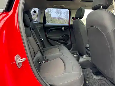 MINI MINI 2019