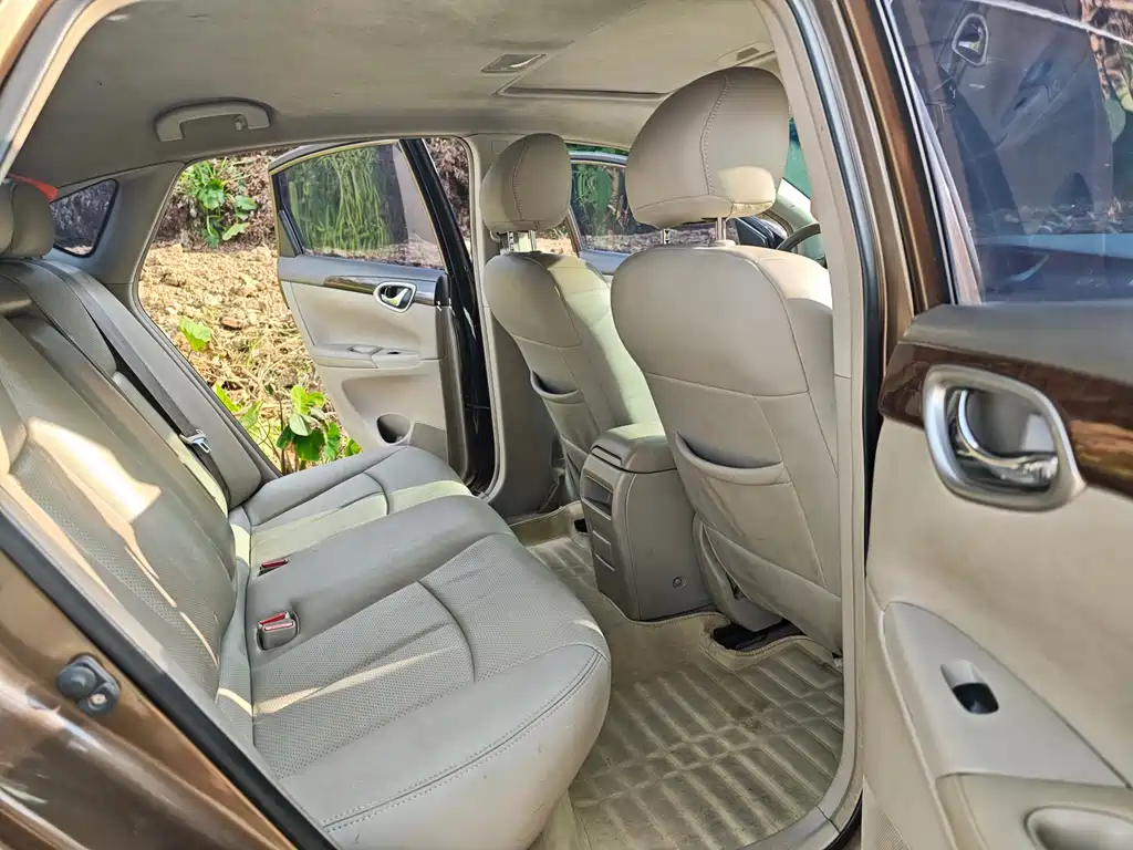 Nissan Sylphy 2013 — фото 11