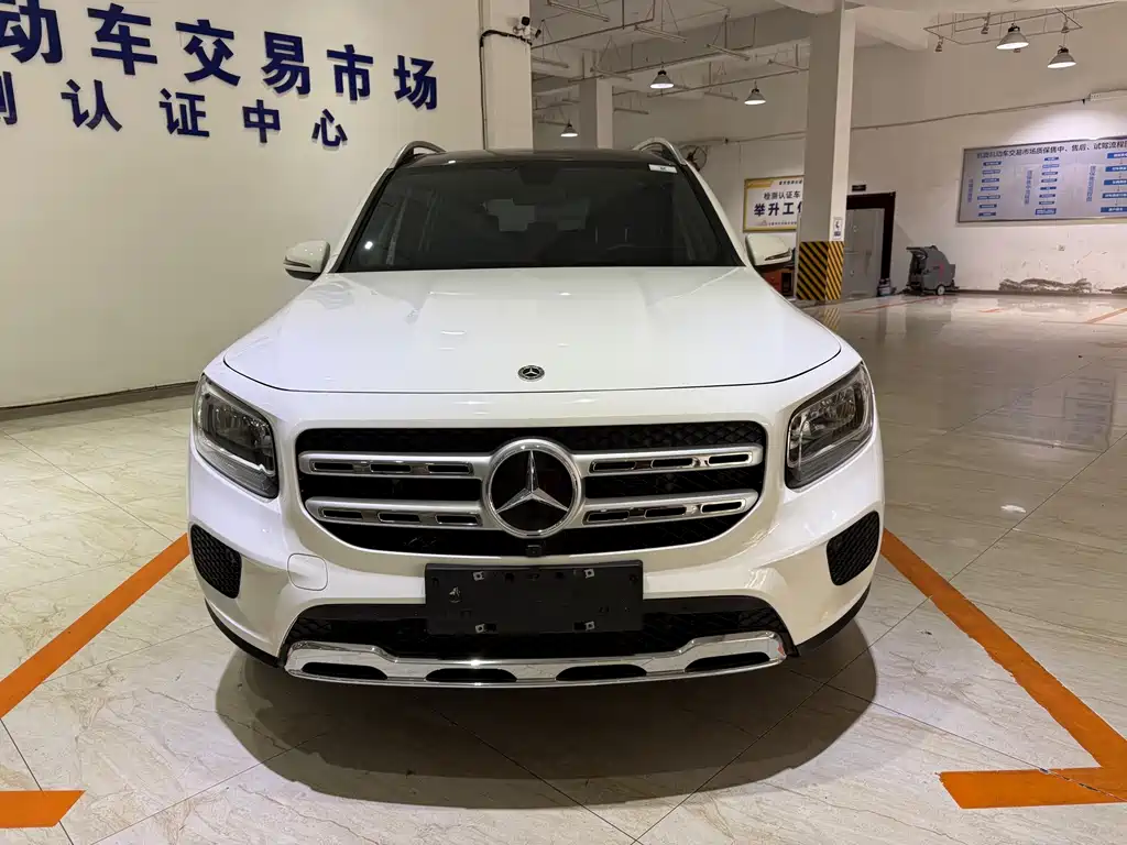 Mercedes-Benz GLB 2022 — фото 2
