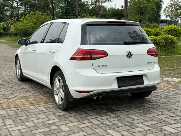 Volkswagen Golf 2014