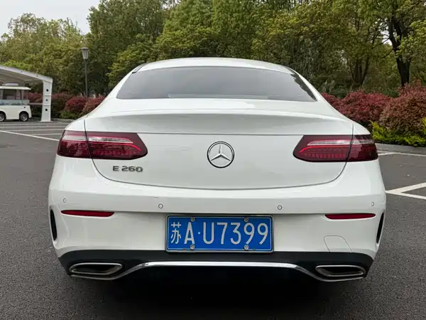 Mercedes-Benz E-Class 2021