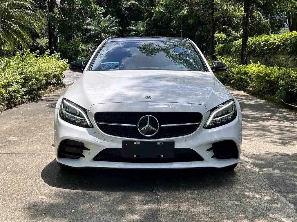 Mercedes-Benz C-Class 2021