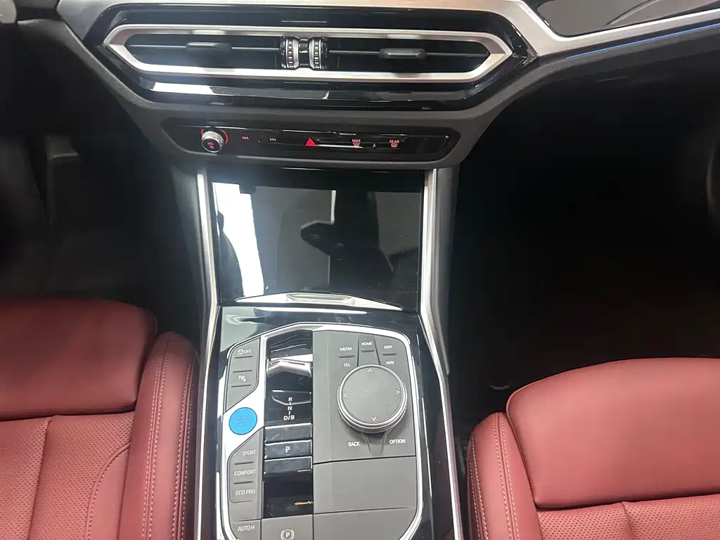 BMW i4 2024 — фото 16