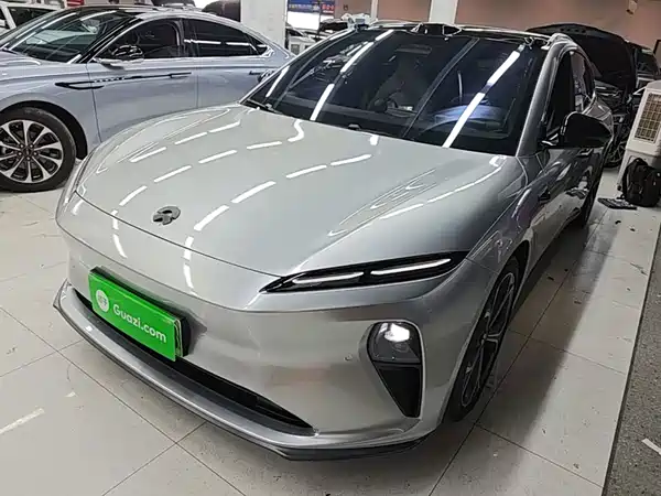 NIO ET5T 2024