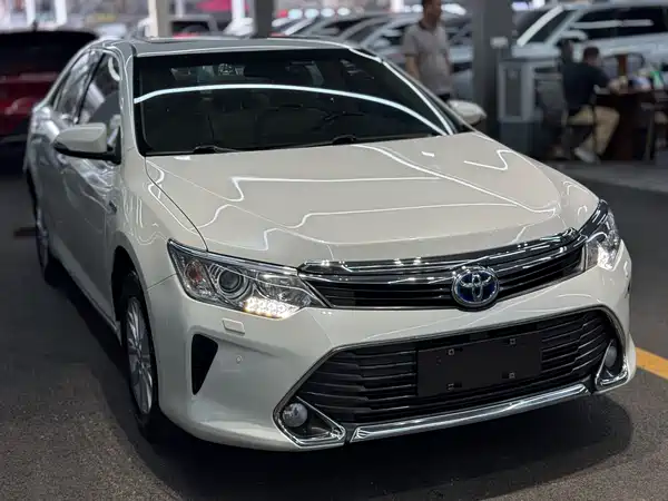 Toyota Camry 2016