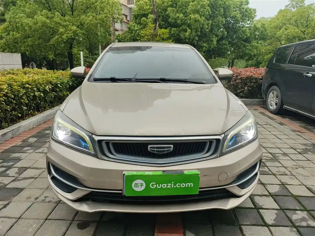 Geely Emgrand 2020 — фото 3
