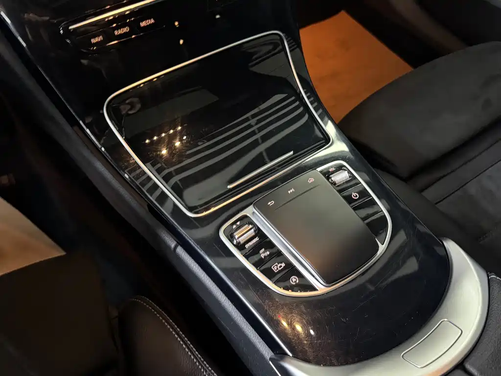 Mercedes-Benz C-Class 2019 — фото 44