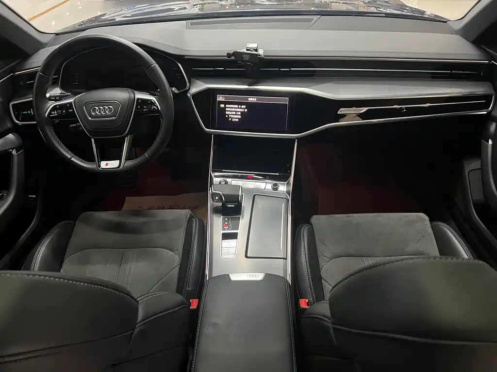 Audi A6L 2024