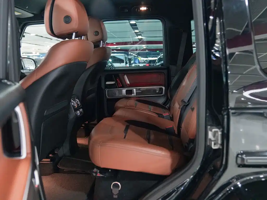 Mercedes-Benz G-Class AMG 2019 — фото 20