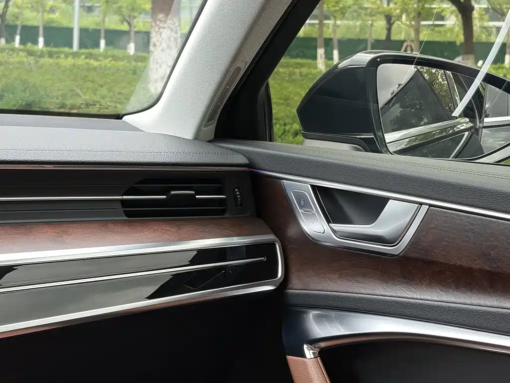 Audi A6 2020 — фото 10