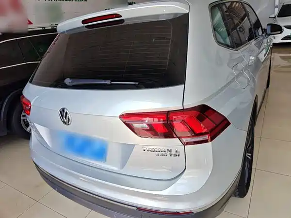 Volkswagen Tiguan L 2020