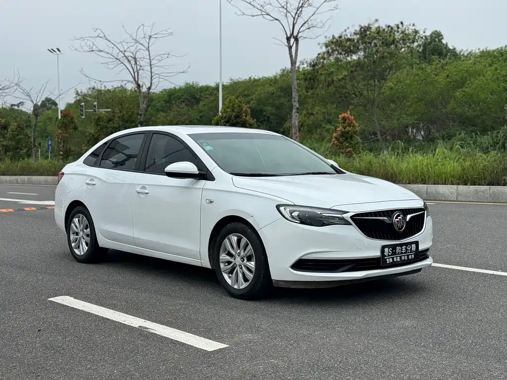 Buick Excelle 2019 — фото 3
