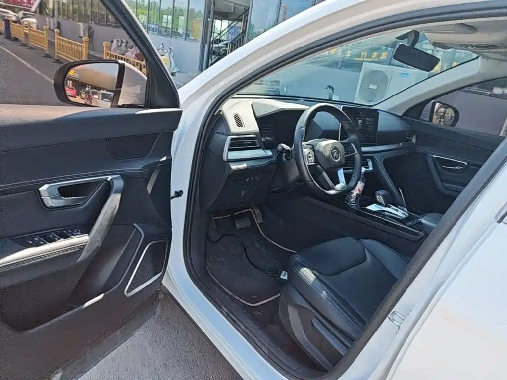 BYD Song Pro 2020 — фото 16