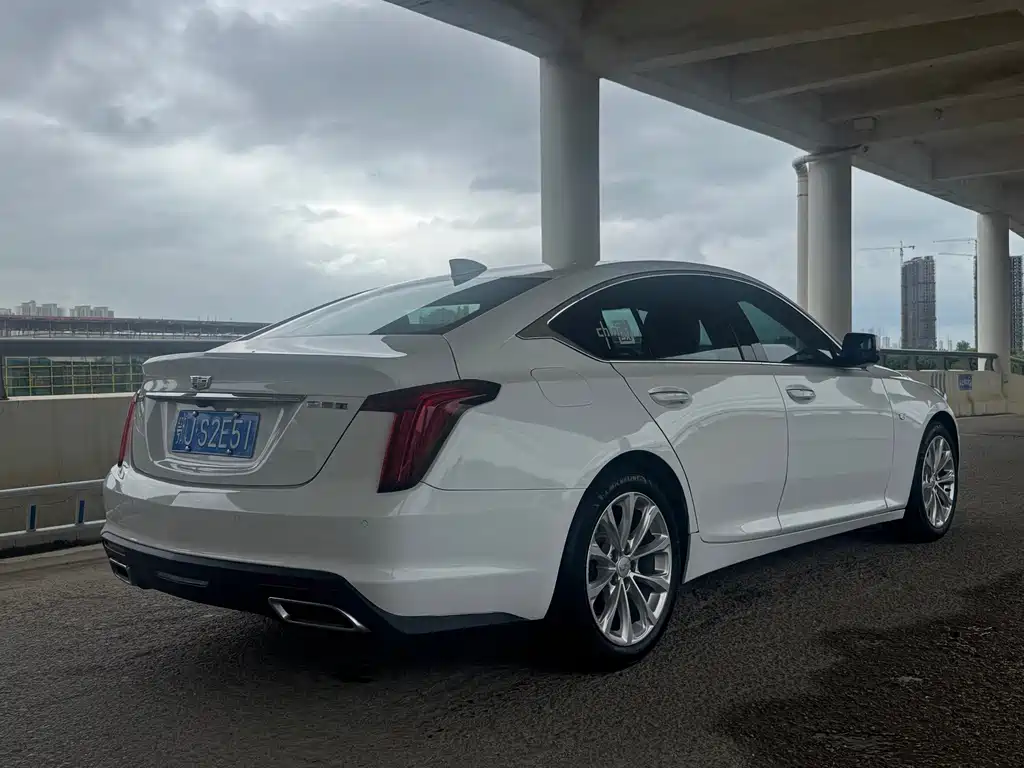 Cadillac CT5 2021 — фото 12