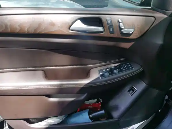 Mercedes-Benz GLE 2016