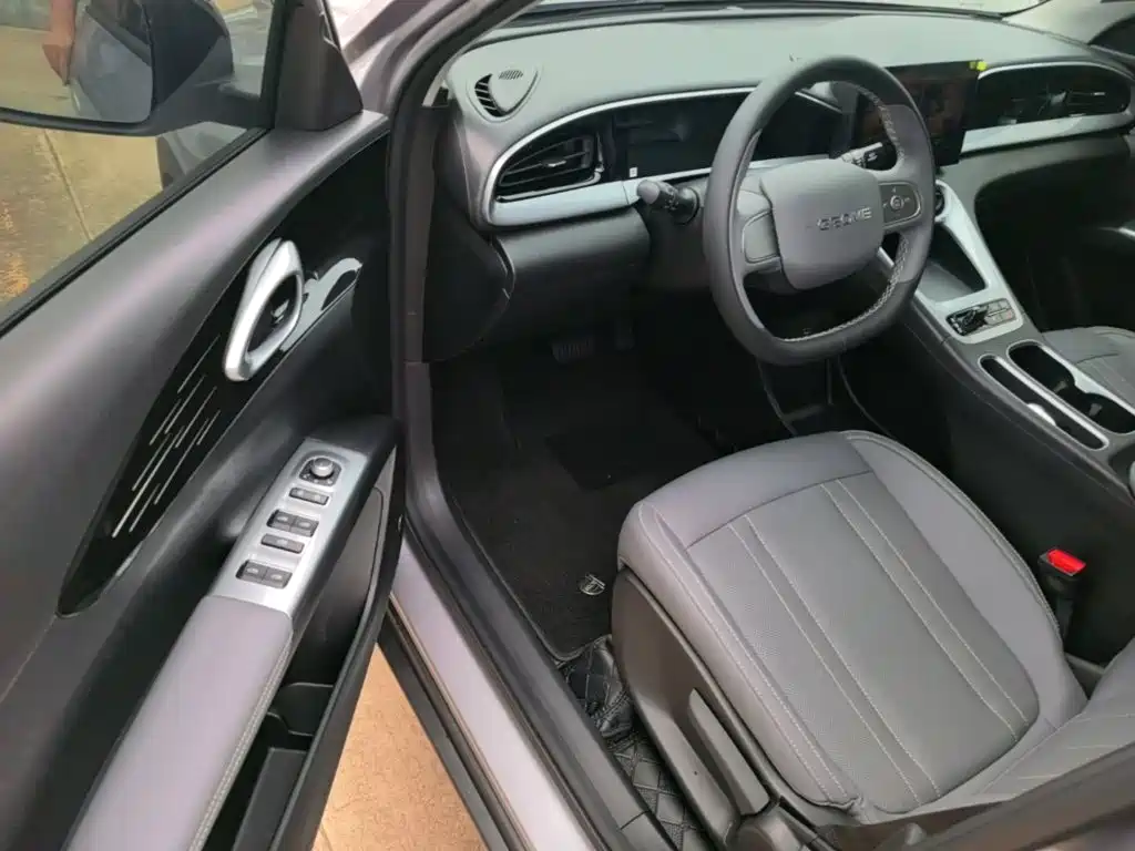 Geely Galaxy Starwish 2026 — фото 16