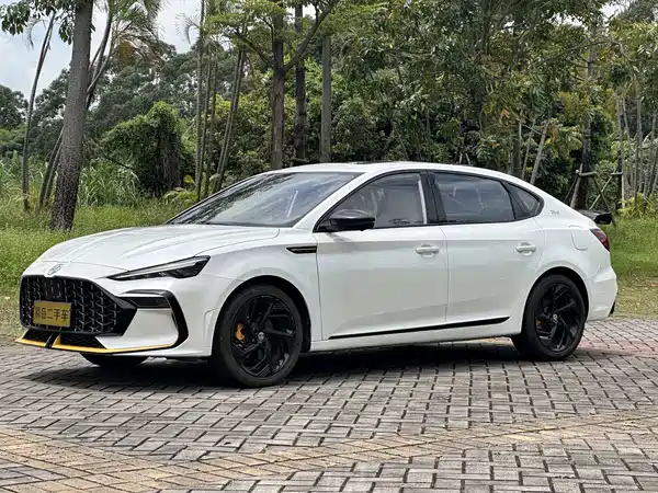 MG6 2020