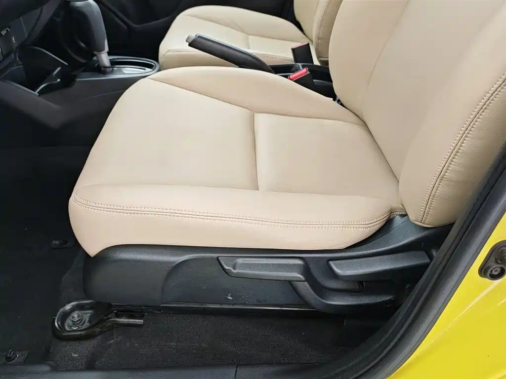 Honda Fit 2016 — фото 20