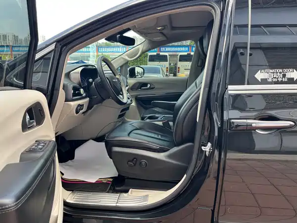 Chrysler Grand Voyager 2019