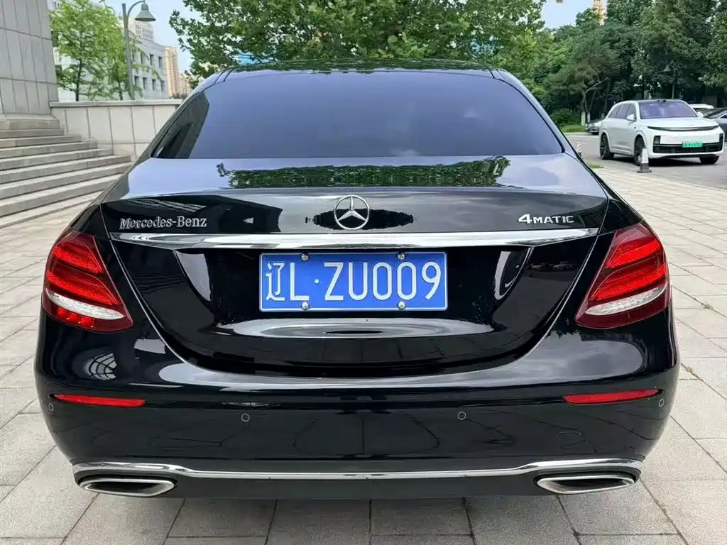 Mercedes-Benz E-Class 2019
