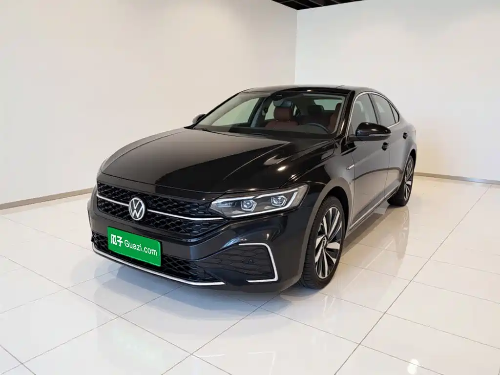 Volkswagen Passat 2021