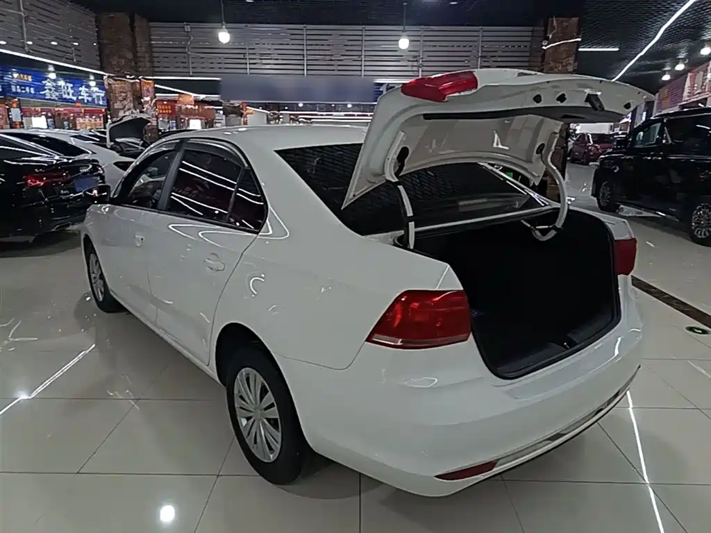 Volkswagen Santana 2019