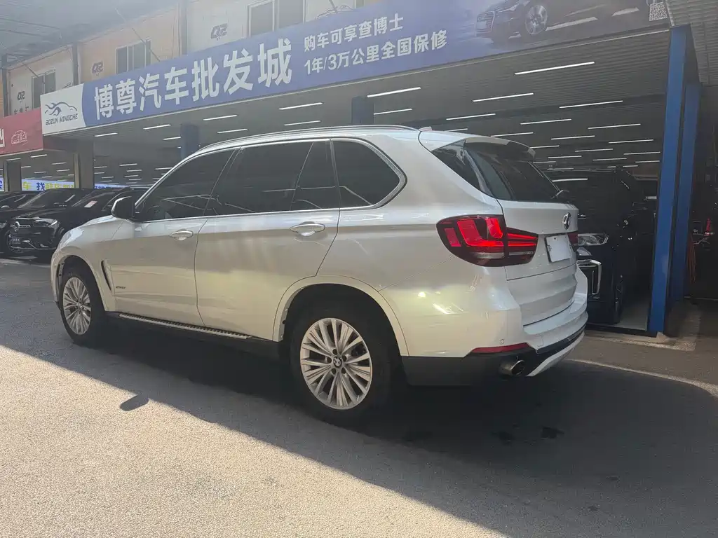 BMW X5 2017 — фото 21