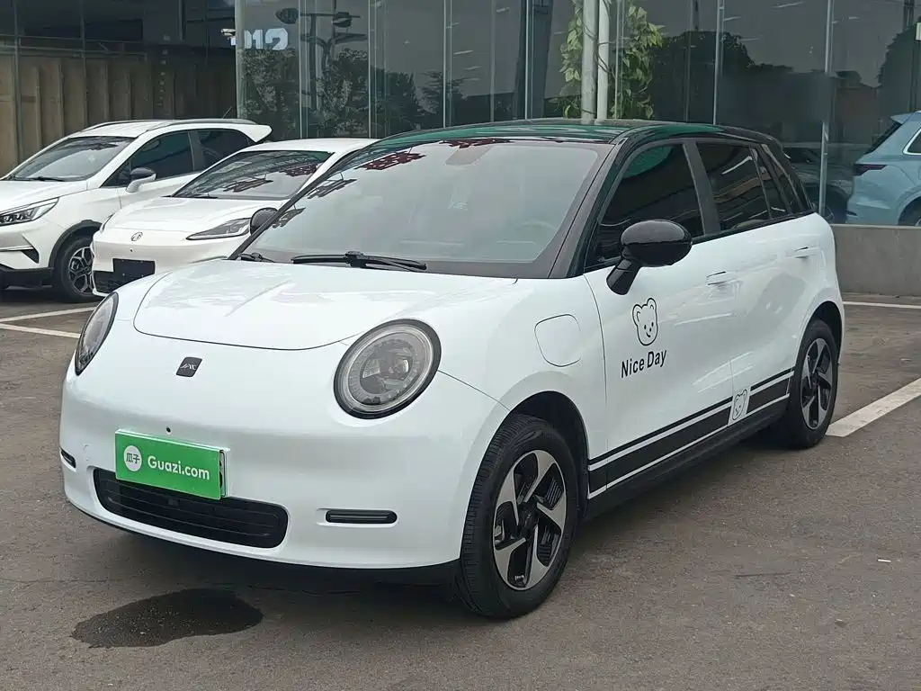 Yiwei 3 2024