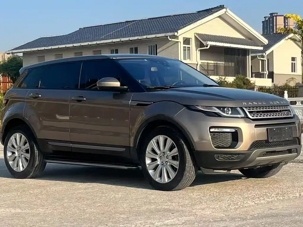 Land Rover Evoque 2019 — фото 3