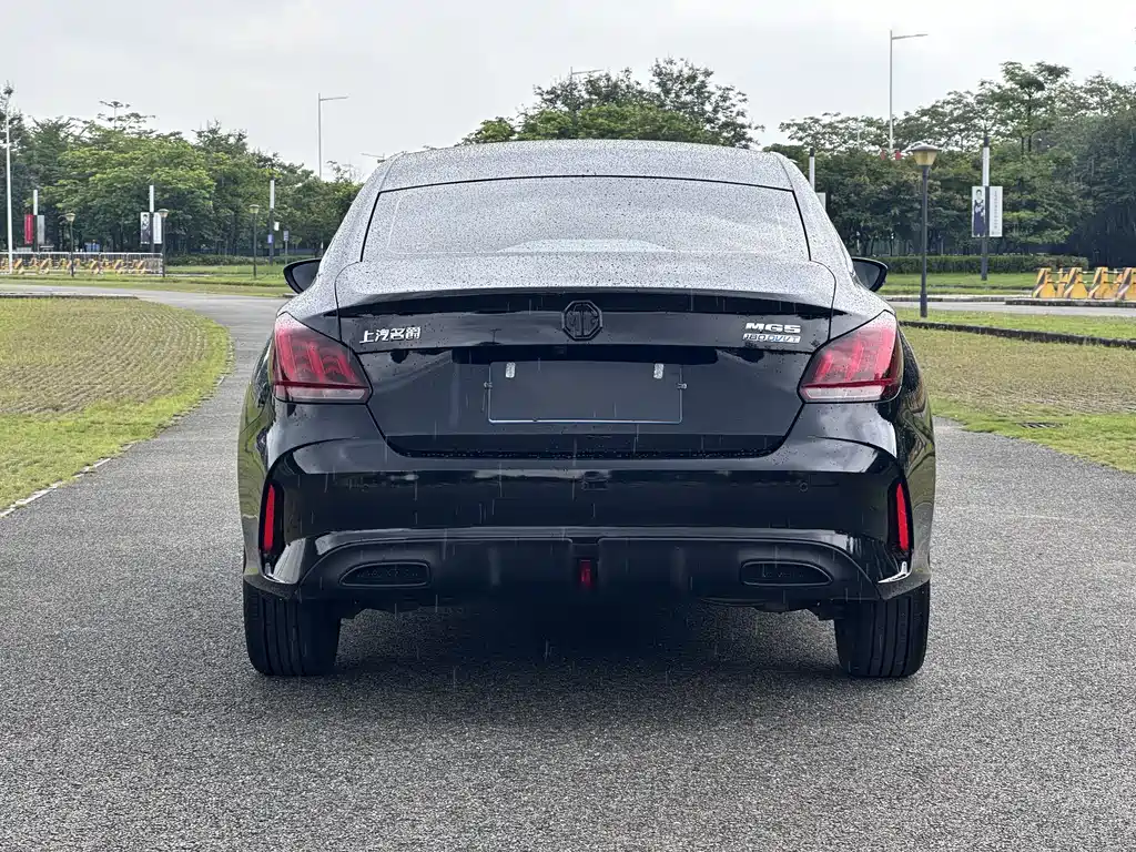 MG MG5 2022
