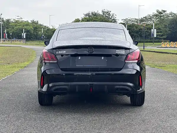 MG MG5 2022