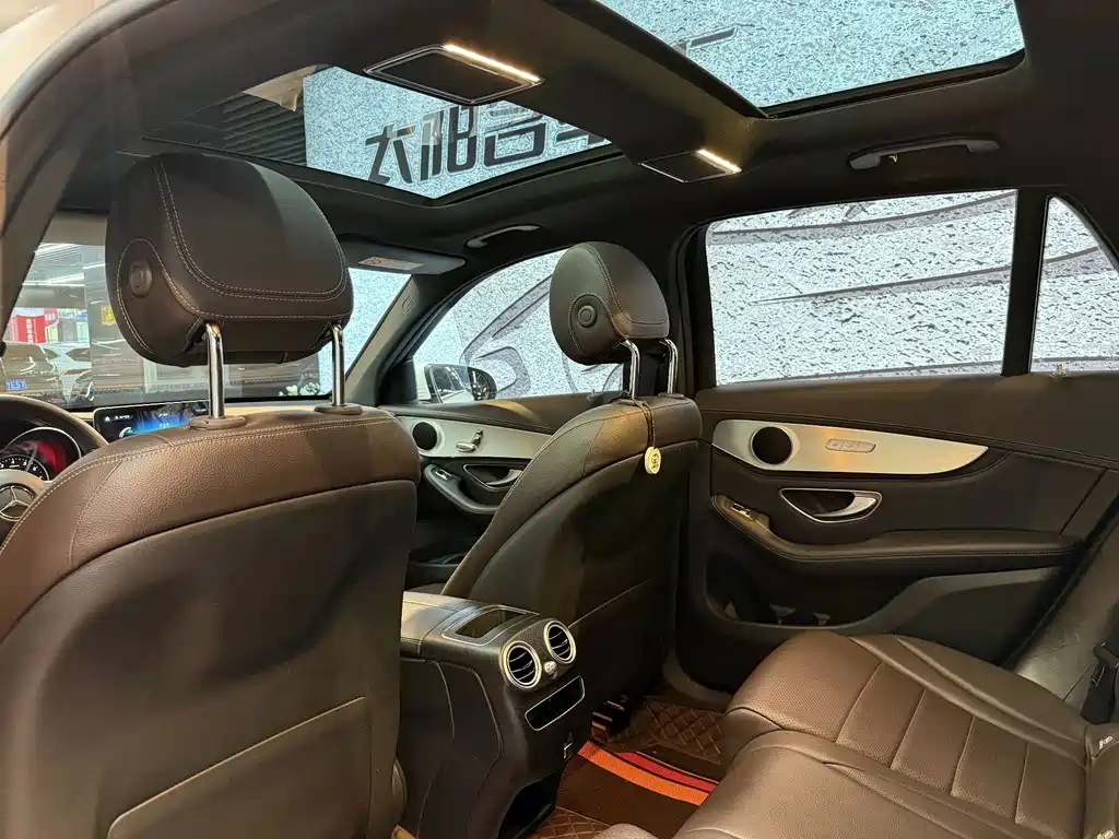 Mercedes-Benz GLC 2020 — фото 10