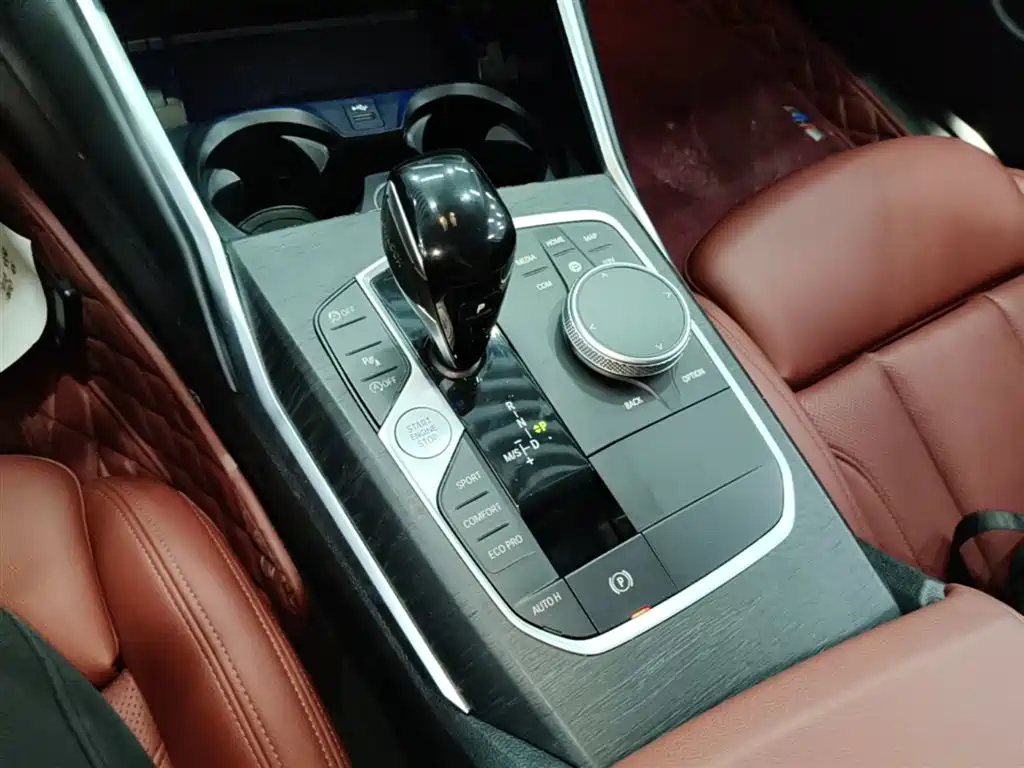 BMW 4 Series 2022 — фото 14
