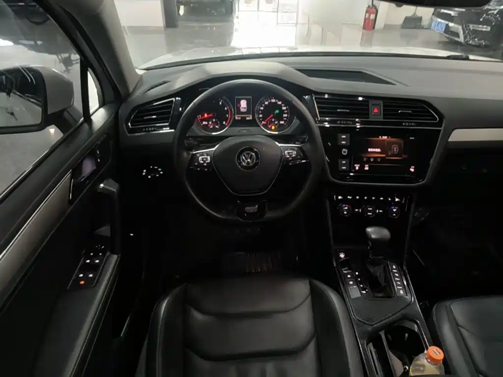 Volkswagen Tiguan L 2019