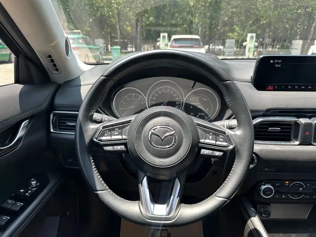 Mazda CX-5 2017 — фото 11