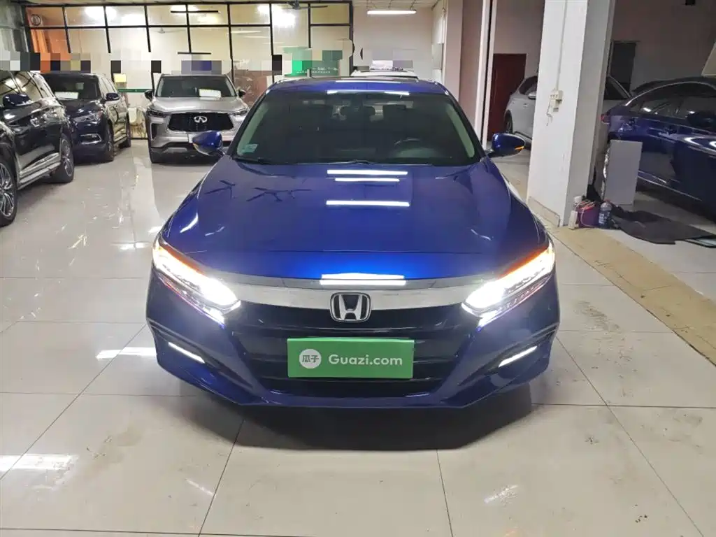 Honda Accord 2018 — фото 3