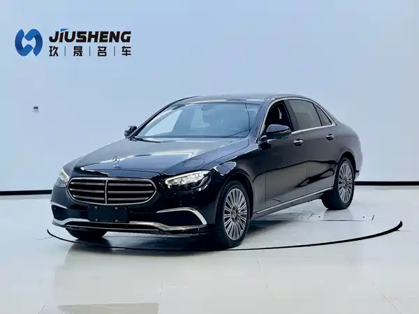 Mercedes-Benz E-Class 2022