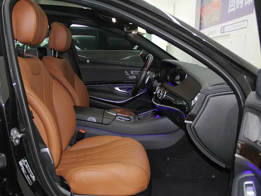 Mercedes-Benz Maybach S-Class 2020 — фото 12
