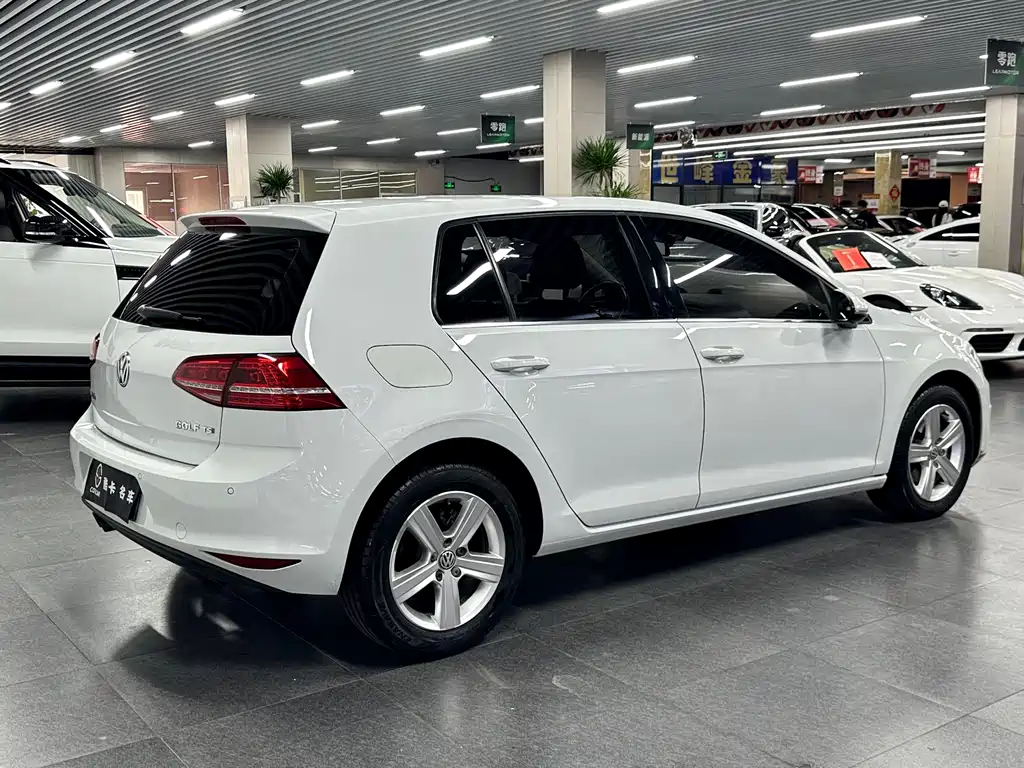 Volkswagen Golf 2014