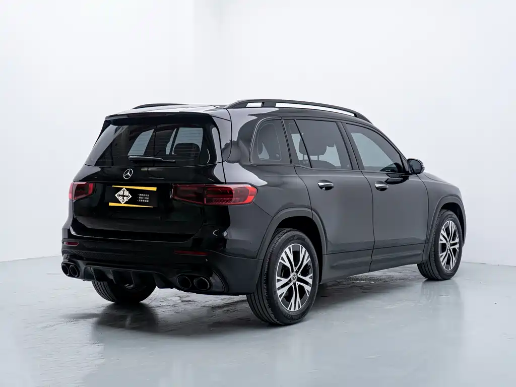 Mercedes-Benz GLB 2024