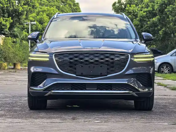 Genesis GV70 2024