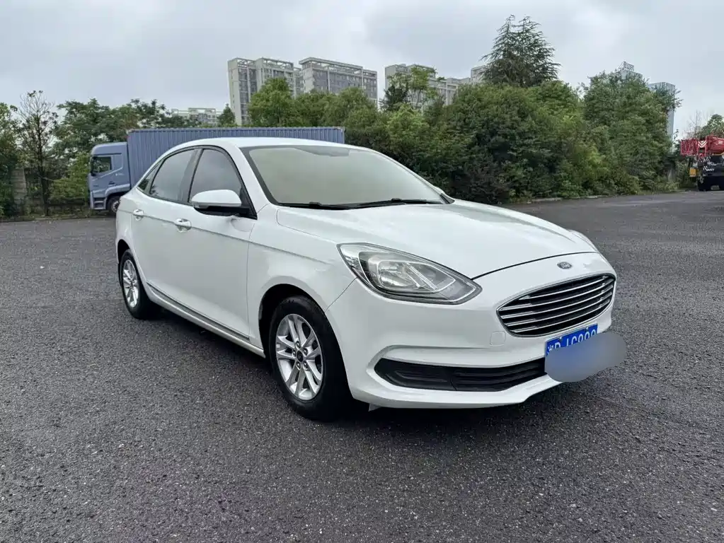 Ford Escort 2019