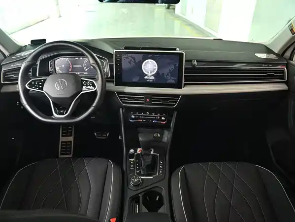 Volkswagen Tiguan L 2023