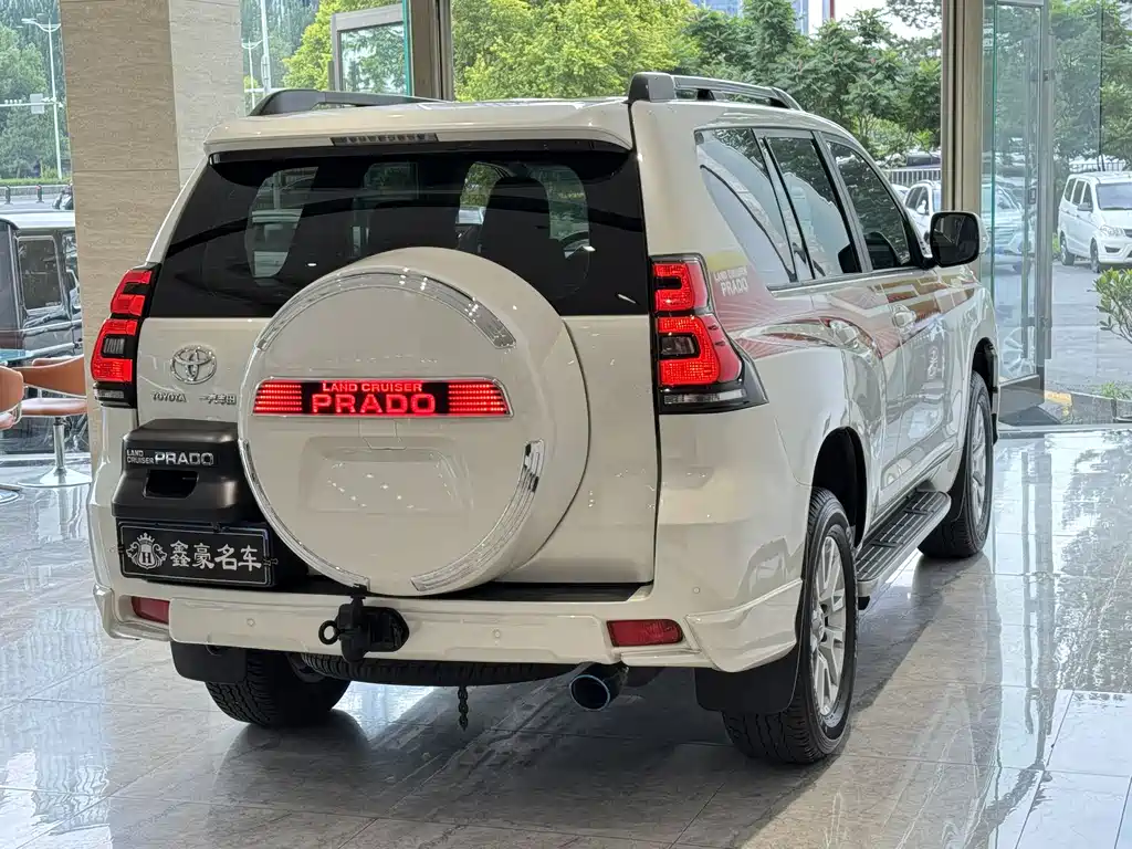 Toyota Prado 2019 — фото 22
