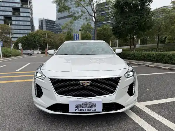 Cadillac CT6 2022