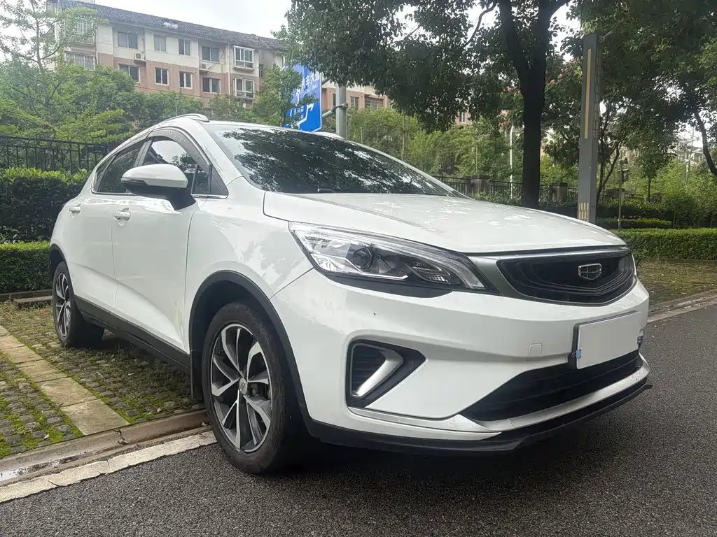 Geely Emgrand GS 2019