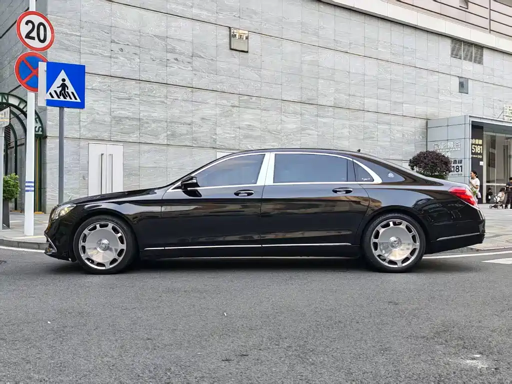 Mercedes-Benz Maybach S-Class 2016 — фото 10
