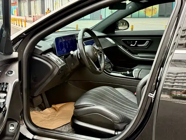 Mercedes-Benz S-Class 2021